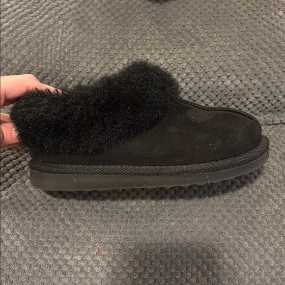 Girls Cat & Jack Fur-Lined Slippers - Picture 13 of 16